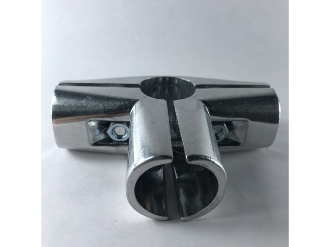 UNO-07 Соединитель угловой 4-х труб Джокер (Крепеж трехплечий R-44AN) + ключ