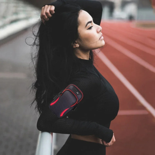 Спортивная сумка чехол на руку для телефона, документов, ключей, два отделения