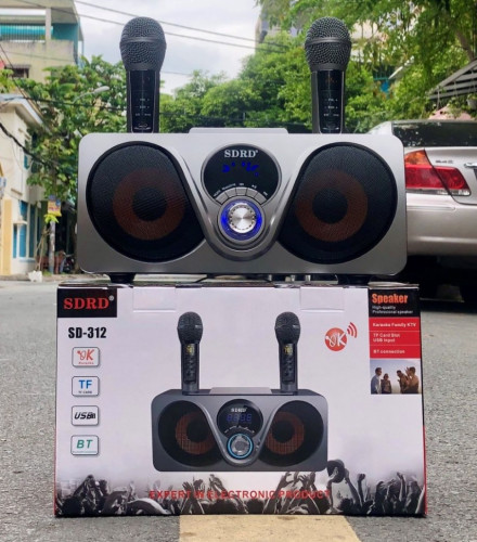 bluetooth караоке система SDRD SD-312 с беспроводными перезаряжаемыми микрофонами / колонка + 2 микрофона