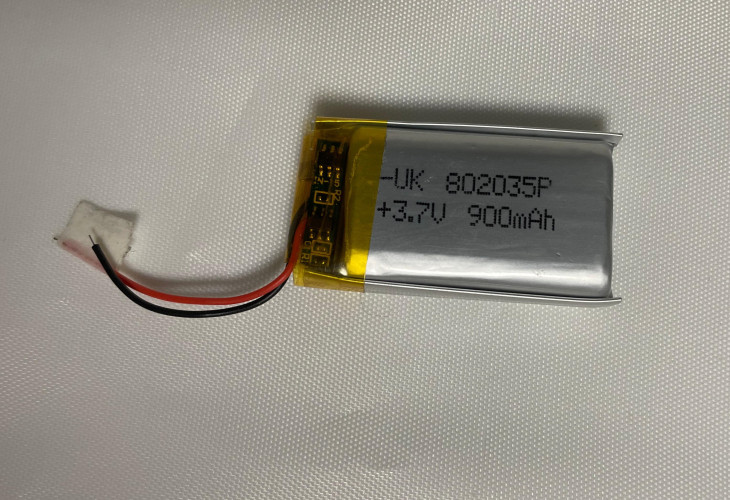 Универсальный аккумулятор 3.7V 900mAh (батарейка 802035P)