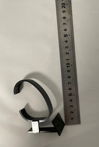 Подставка для наручных часов черная