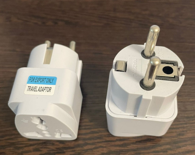 Универсальный переходник на все виды розеток (переходник сетевой с американской, английской, китайской вилки на евро розетку)