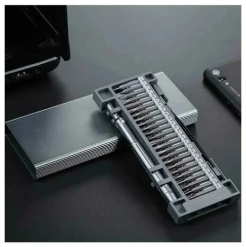 Многофункциональный набор отверток для точных работ со сменными битами 50 в 1 в металлическом пенале сталь S2