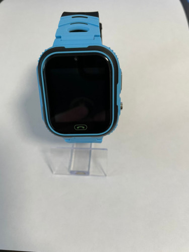 Умные часы для детей влагозащитные с камерой / Детские часы с функцией SOS, с SIM-картой и отслеживанием / Smart Baby Watch W28