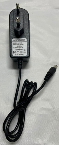 Универсальный блок питания Адаптер 6V 1A (6 вольт 1 ампер) AC/DC Adaptor LX0601