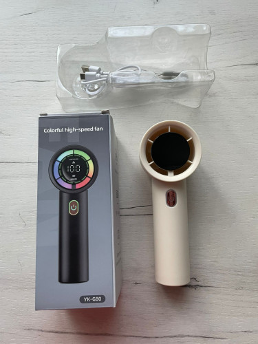 Высокоскоростной мини вентилятор портативный с дисплеем и подсветкой YK-G80